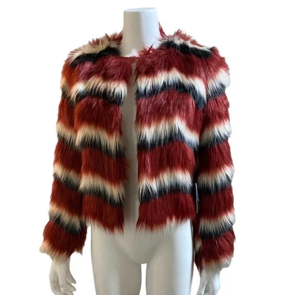 NWT MAJORELLE Luka Faux Fur Coat in Sequoia, Size Small - Picture 2 of 12